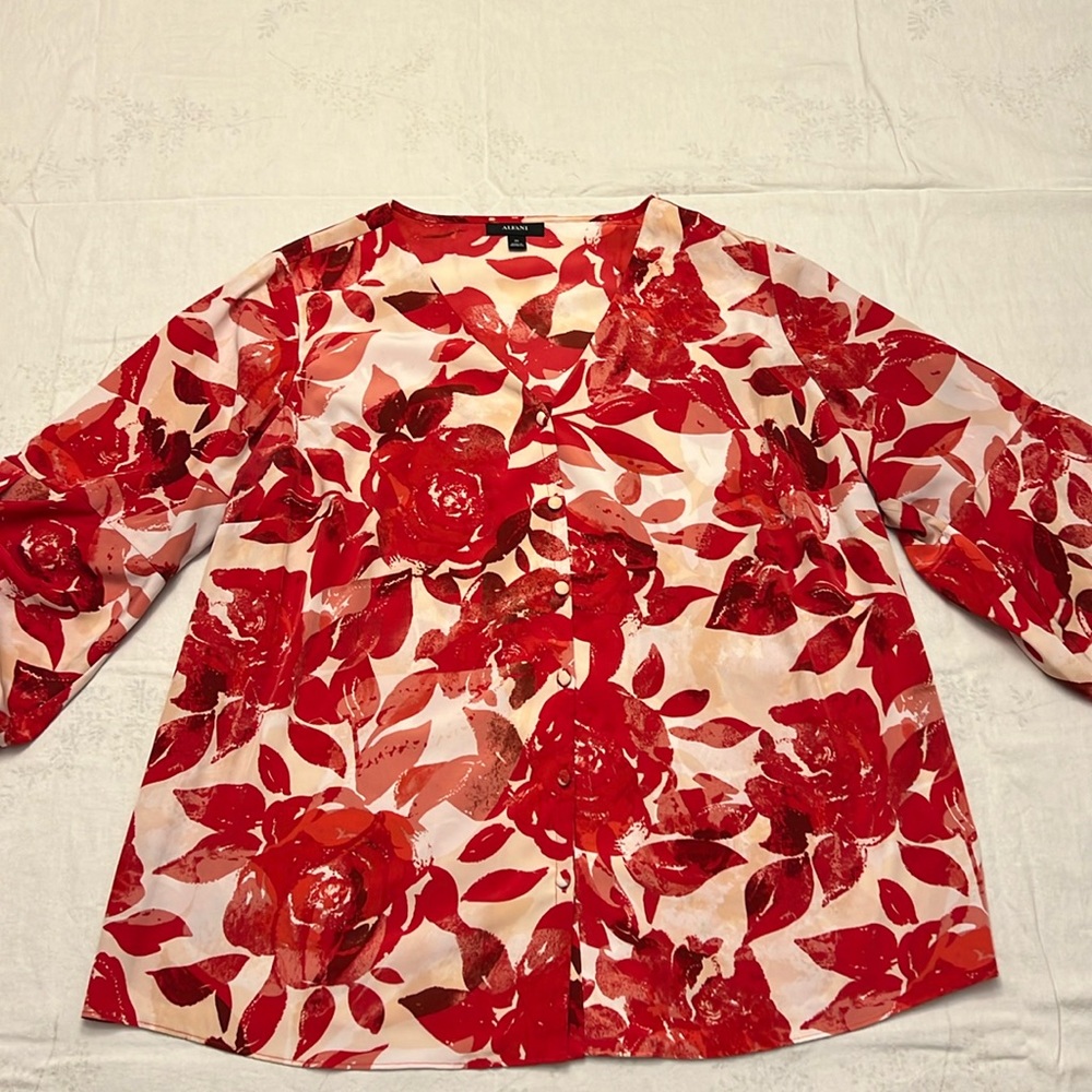Alfani floral blouse. Size 2 XL